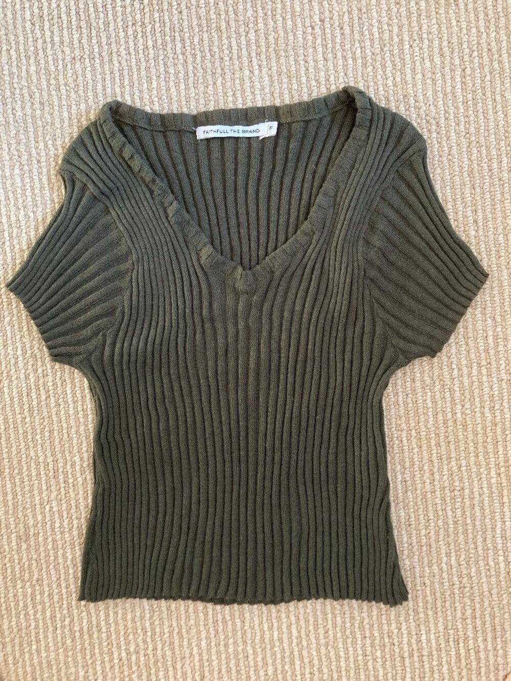 Faithfull the Brand olive green ribbed top Sz M